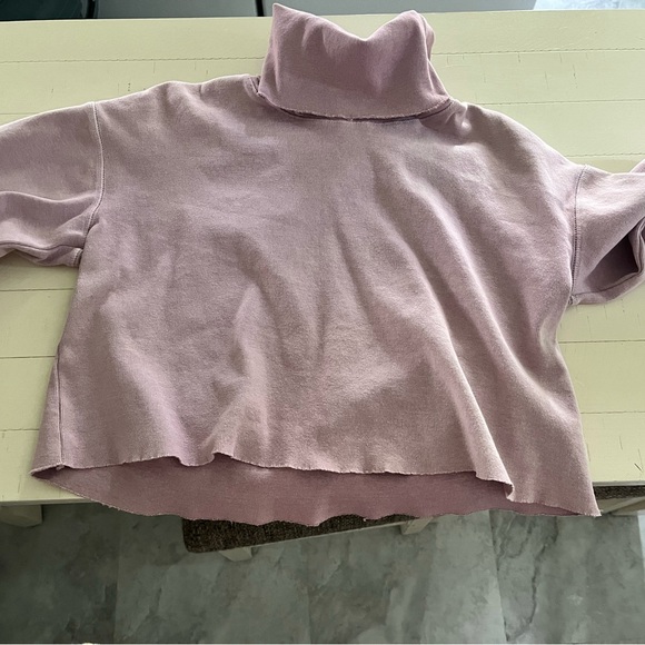 Free People cropped turtleneck pullover, size small - Picture 2 of 5